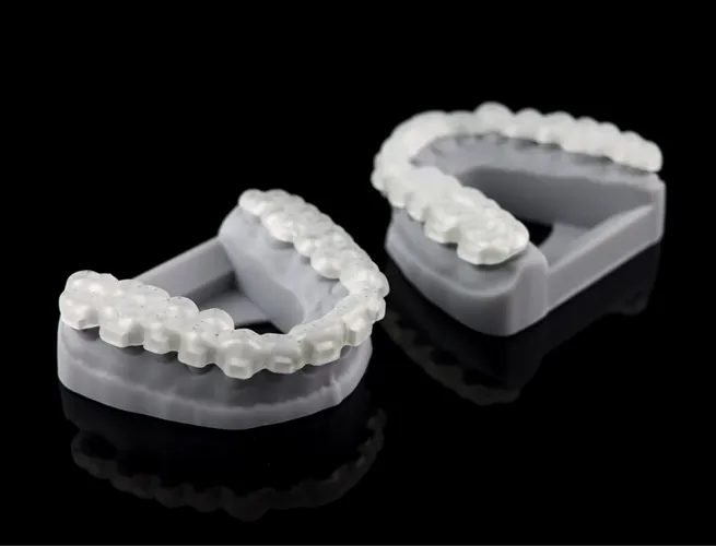 Color: Transparent</br></br>Sample Display