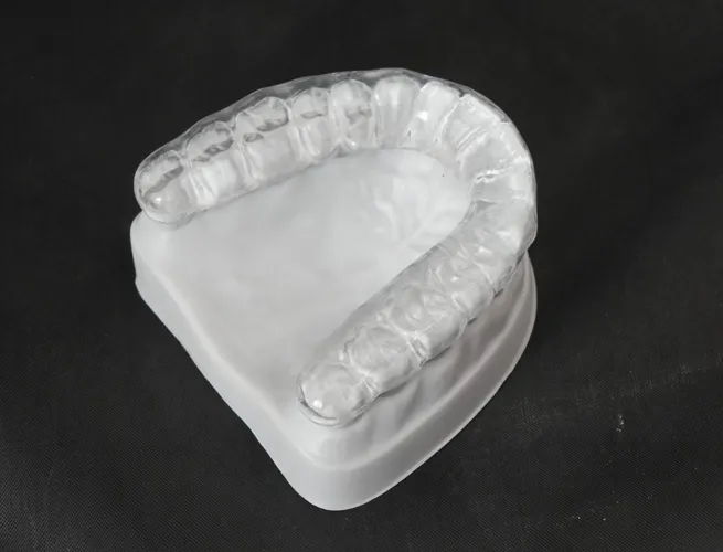 Color: Transparent</br></br>Sample Display